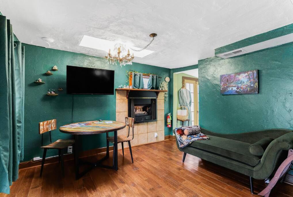Cliff House Lodge And Hot Tub Cottages Morrison Eksteriør bilde